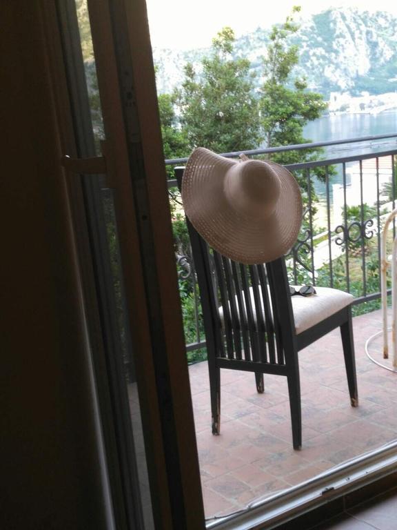 Apartmani Cuce Kotor Ngoại thất bức ảnh